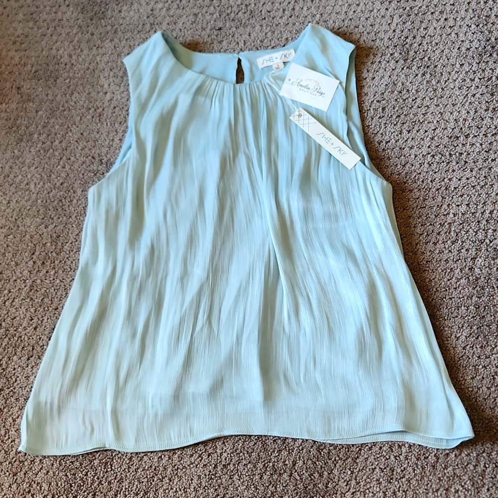 She & Sky size L blouse